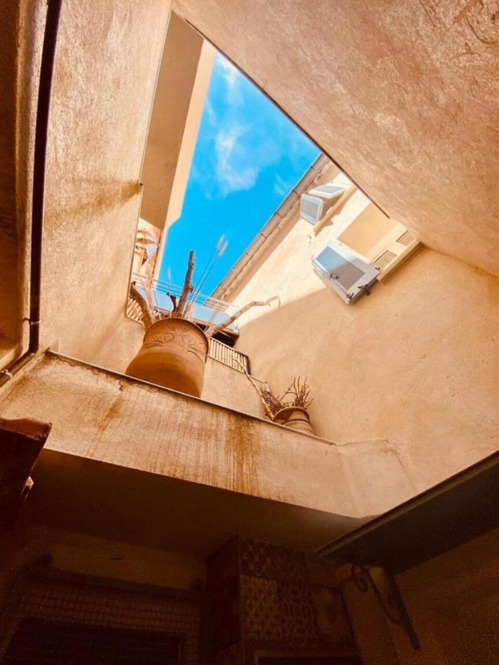 « Douce Nuit Medievale » Hyères المظهر الخارجي الصورة